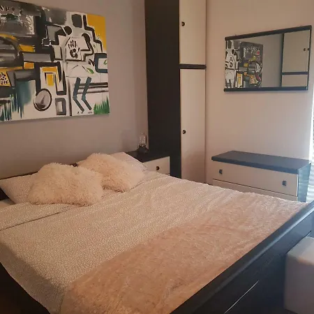 Apartment 7th Heaven *
