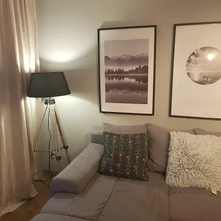 7th Heaven Apartment *